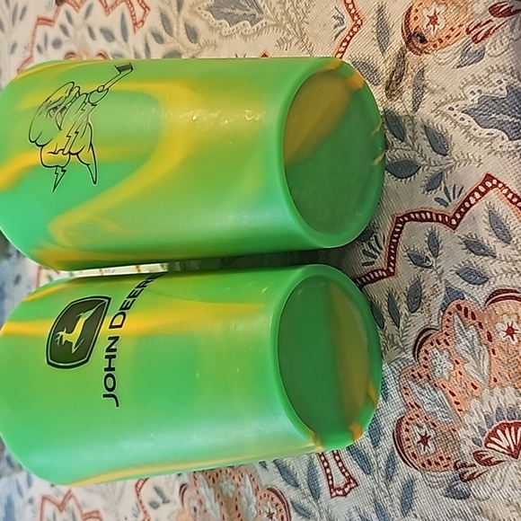 John deere silicone cups - Picture 5 of 5